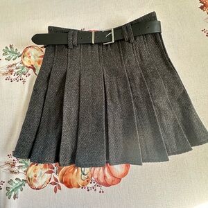 Cute Gray Pleated Skirt with Belt and Skort